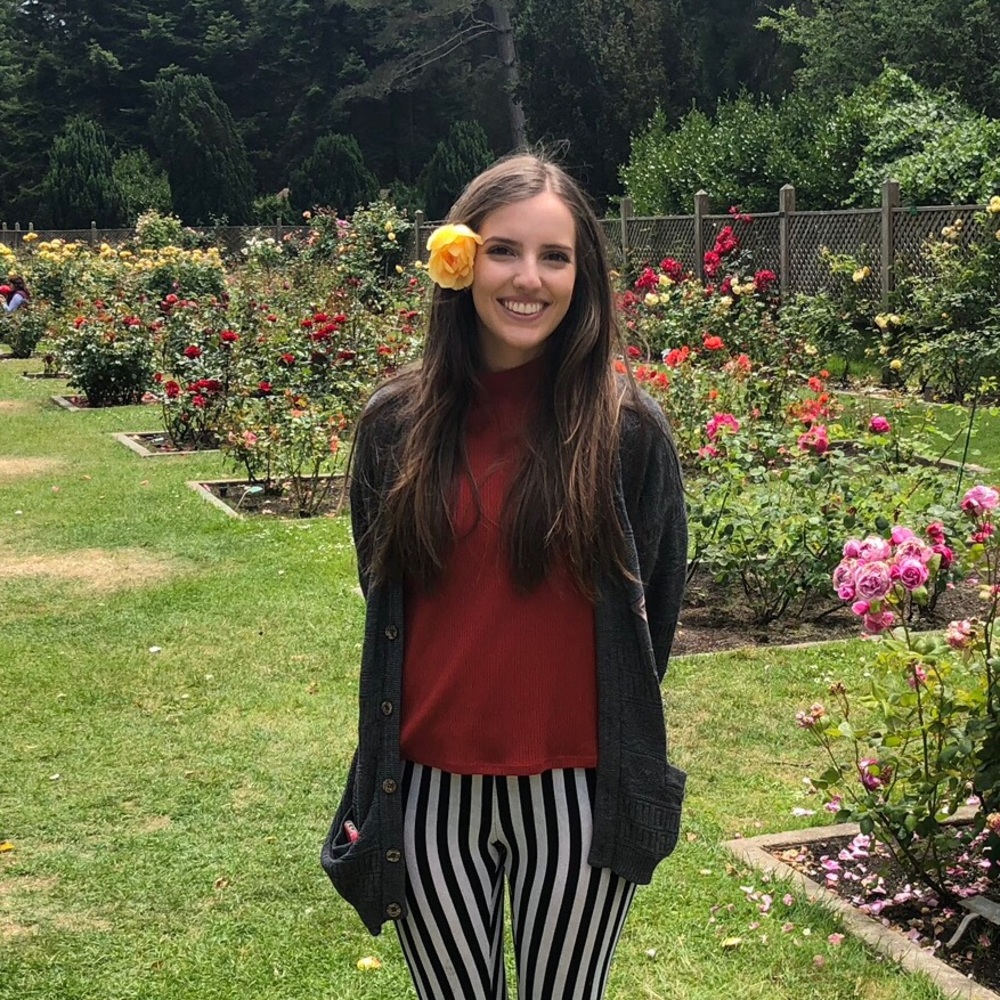 Meet your Posher, Rebecca